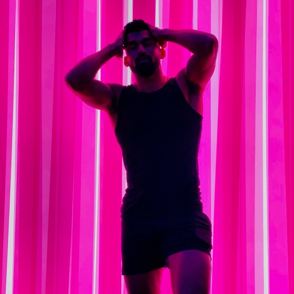 Meet your Posher, Dhanushka